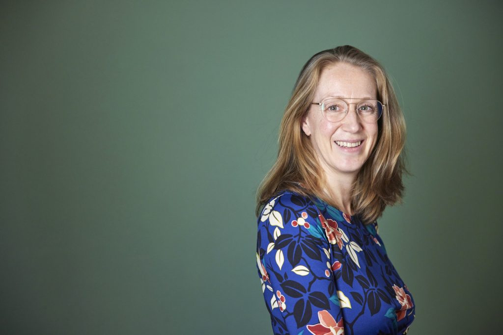 220121 bmwe 3280 scaled